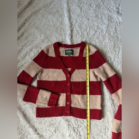 American Eagle Red Beige Striped Button Front Cropped V Neck Cardigan size Small - Picture 8 of 16